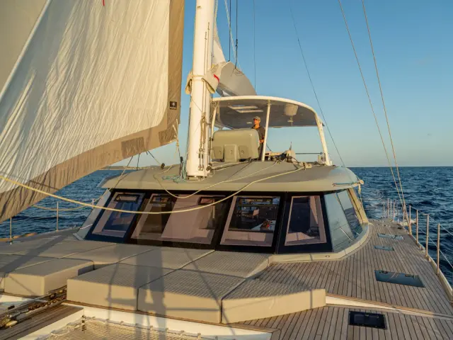 ADEA | Sunreef 60 — 9 / 35
