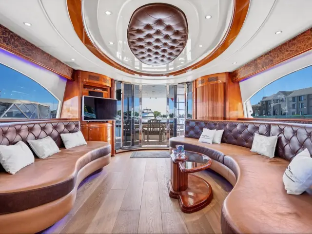 ELIZEE | Azimut 85 — 84 / 88
