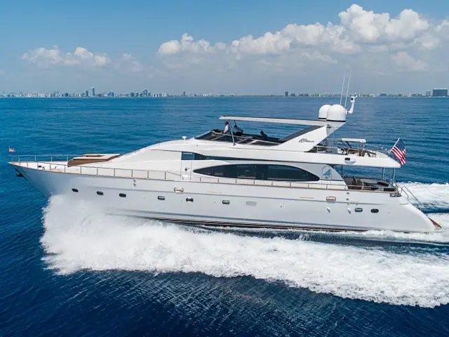 ELIZEE | Azimut 85 — 3 / 88