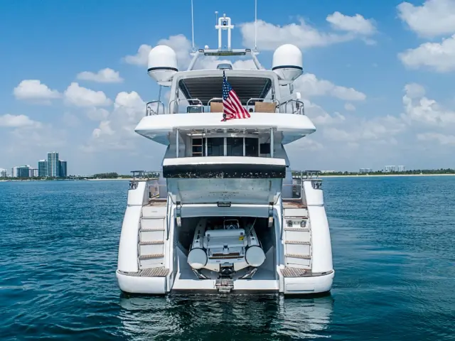 ELIZEE | Azimut 85 — 77 / 88