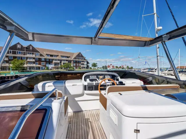 ELIZEE | Azimut 85 — 67 / 88