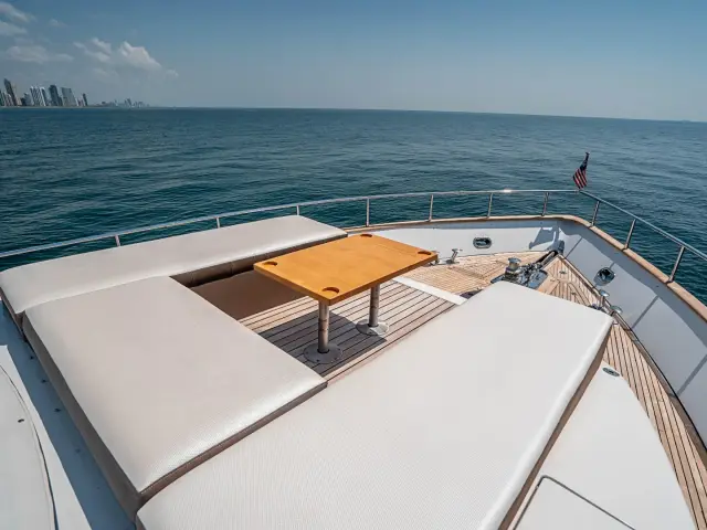 ELIZEE | Azimut 85 — 61 / 88