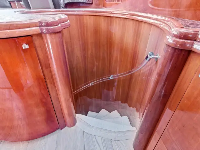 ELIZEE | Azimut 85 — 34 / 88