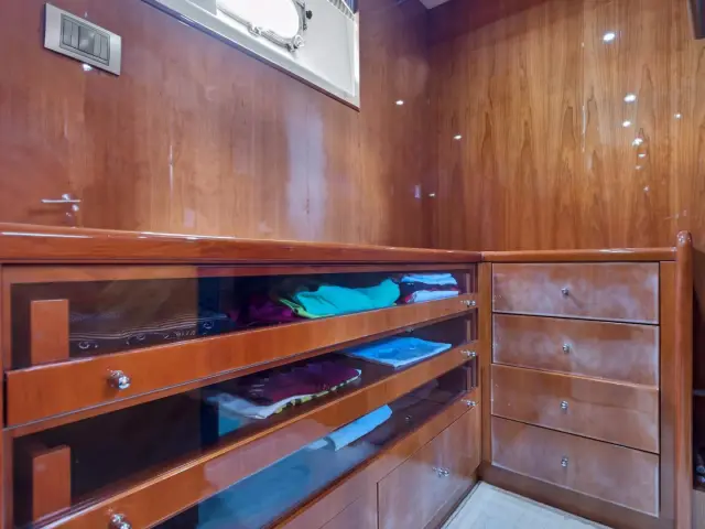 ELIZEE | Azimut 85 — 42 / 88