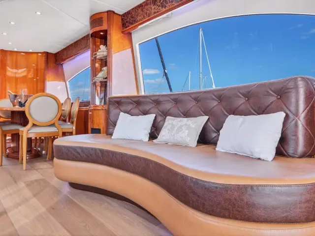 ELIZEE | Azimut 85 — 81 / 88