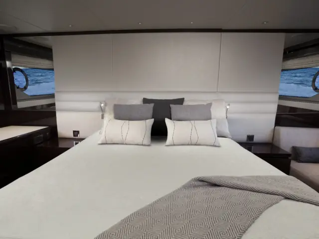 OLEGASEA | Sunseeker Manhattan 66 — 24 / 26