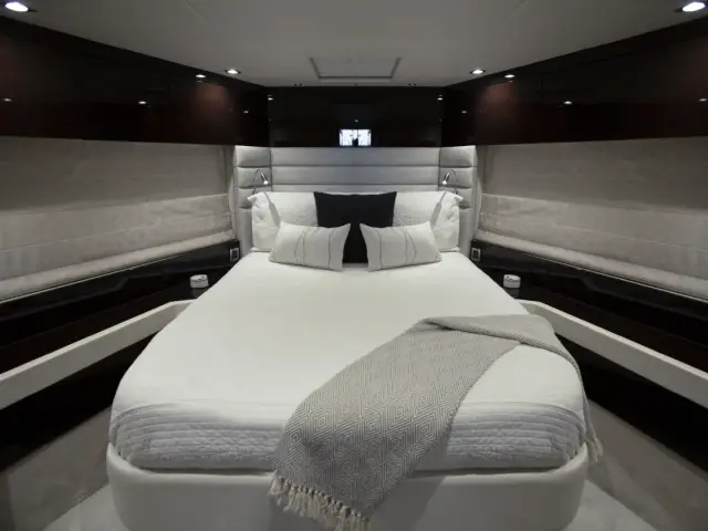 OLEGASEA | Sunseeker Manhattan 66 — 26 / 26