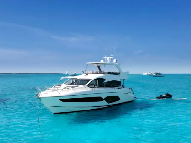 OLEGASEA | Sunseeker Manhattan 66 — 8 / 26