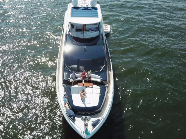 THE CABANA | Sunseeker 86 — 6 / 53