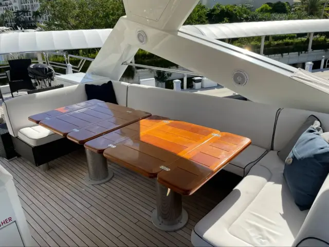 THE CABANA | Sunseeker 86 — 19 / 53