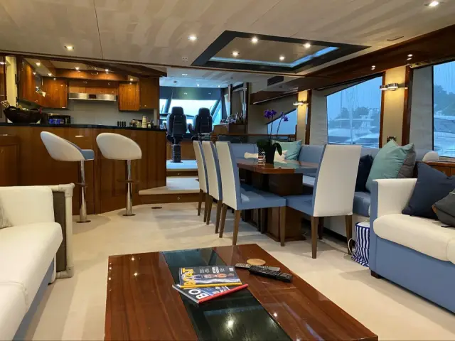 THE CABANA | Sunseeker 86 — 36 / 53