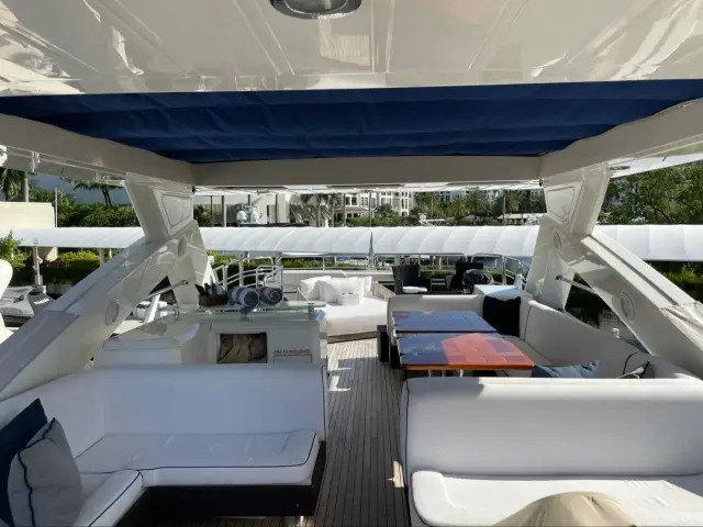 THE CABANA | Sunseeker 86 — 20 / 53