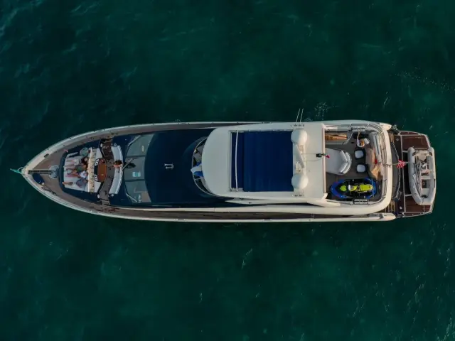 THE CABANA | Sunseeker 86 — 29 / 53