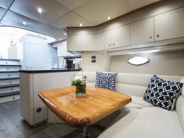 LION | Sunseeker Predator 72 — 12 / 18