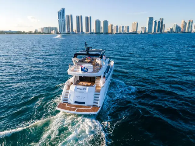 MILAMO | 76 Sunseeker Manhattan — 6 / 42