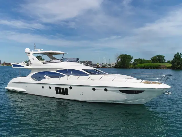 LUPO II | Azimut 70 — 9 / 57