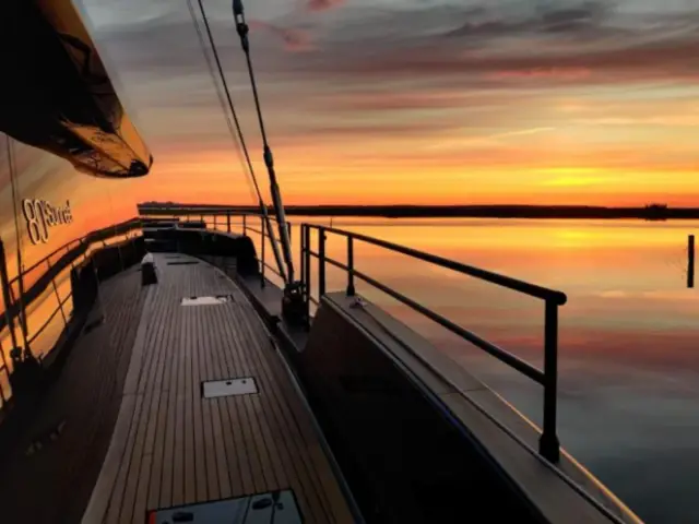 GRAYONE | Sunreef 80  — 4 / 18