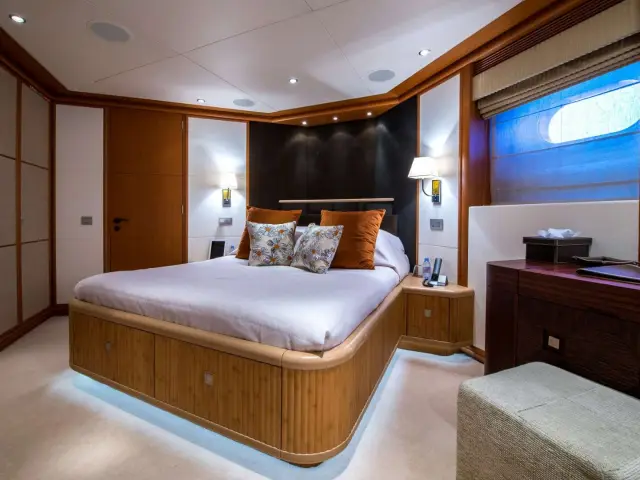 SIROCCO | Heesen 47M — 21 / 35
