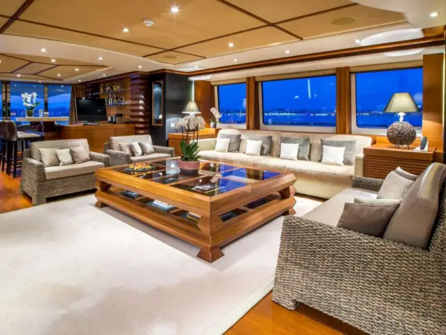 SIROCCO | Heesen 47M — 11 / 35