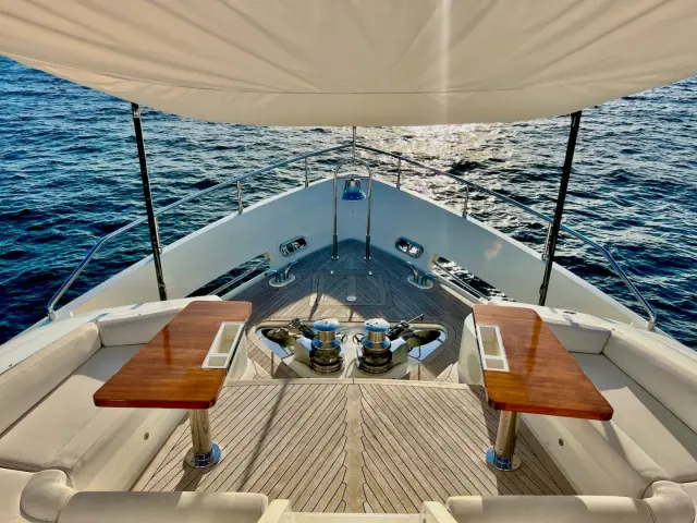 NIKO III | Ferretti Custom Line 100 — 56 / 58