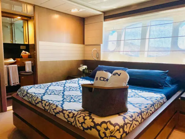 NIKO III | Ferretti Custom Line 100 — 51 / 58