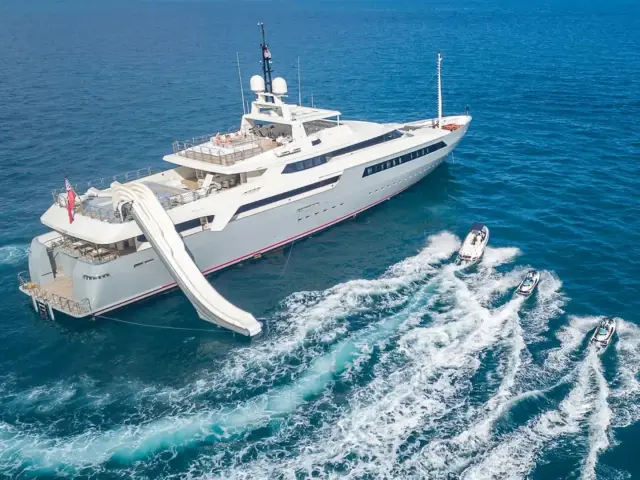 VICKY | Baglietto 59m — 2 / 28
