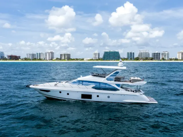 LE GRAND BLEU | Azimut 66 Fly — 2 / 64