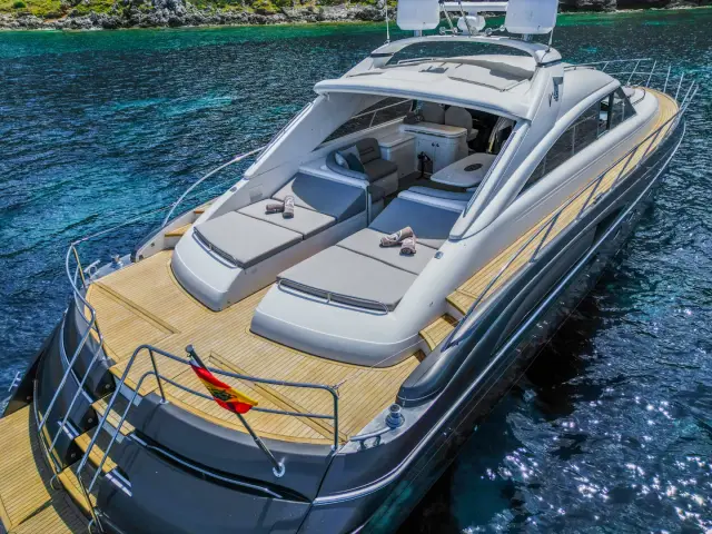 FREEDOM | Princess V65 — 3 / 29