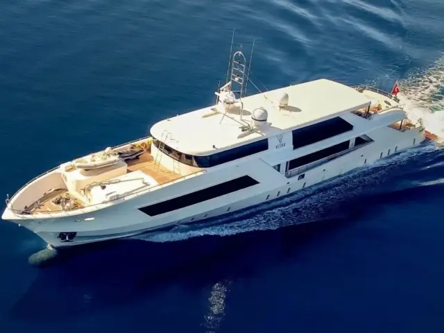 VETRO | Lurssen 164  — 2 / 34