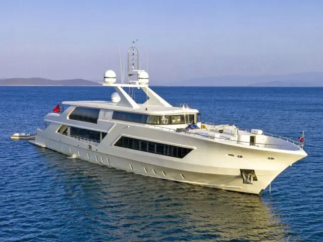 VETRO | Lurssen 164  — 1 / 34