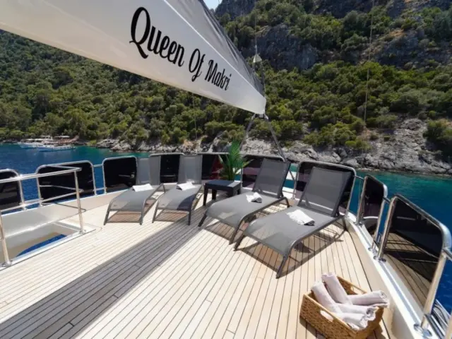 QUEEN OF MAKRI | Ketch Rig  — 10 / 49