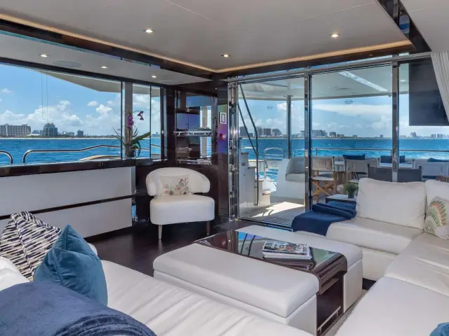 MIRRACLE | Sunseeker 95 — 10 / 19