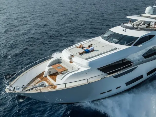 MIRRACLE | Sunseeker 95 — 2 / 19