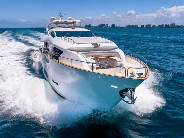 MIRRACLE | Sunseeker 95 — 3 / 19