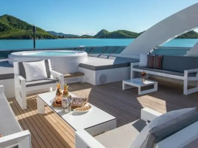 G3 | Heesen 44 Metre — 4 / 19