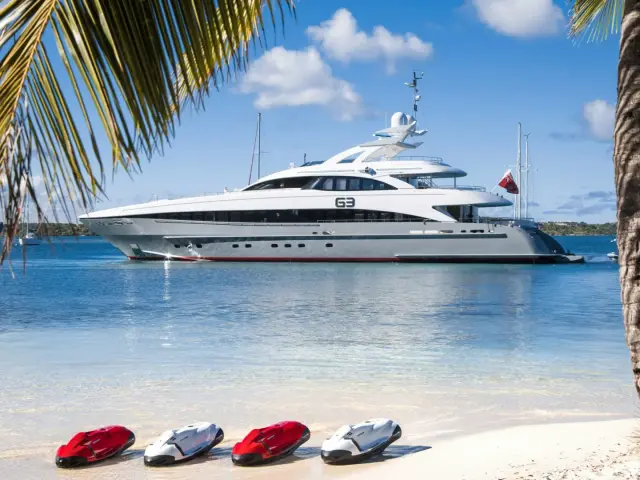 G3 | Heesen 44 Metre — 1 / 19