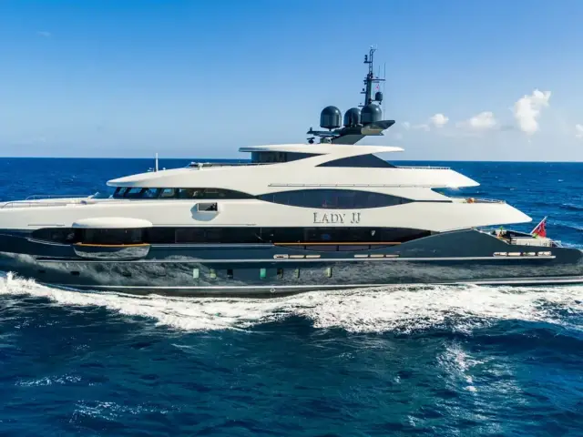 SOUTH | Heesen 180 — 6 / 32