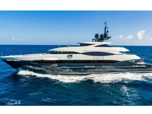 SOUTH | Heesen 180 — 7 / 32