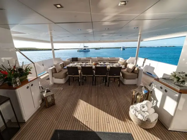 SEA AXIS | Heesen 125 — 29 / 35