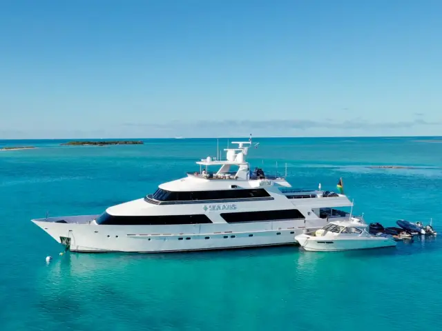 SEA AXIS | Heesen 125 — 2 / 35