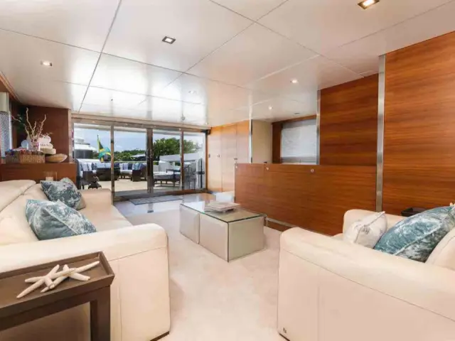 SEA AXIS | Heesen 125 — 35 / 35