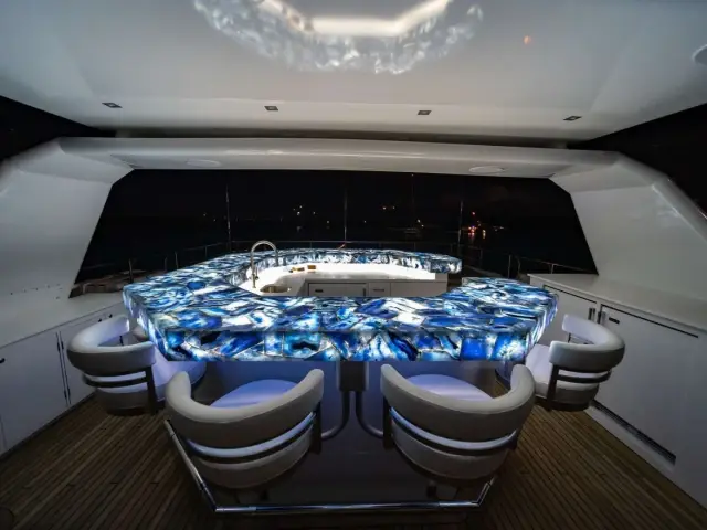 SEA AXIS | Heesen 125 — 11 / 35
