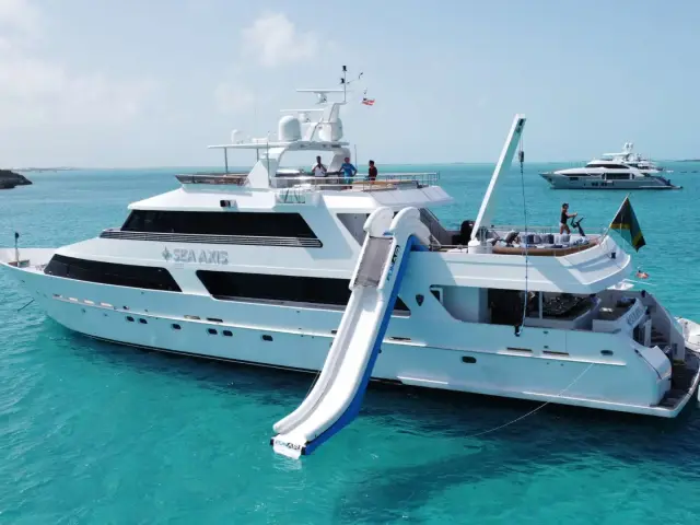 SEA AXIS | Heesen 125 — 1 / 35