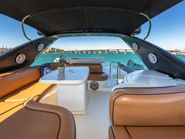 PRICELESS | Azimut 62 — 35 / 60