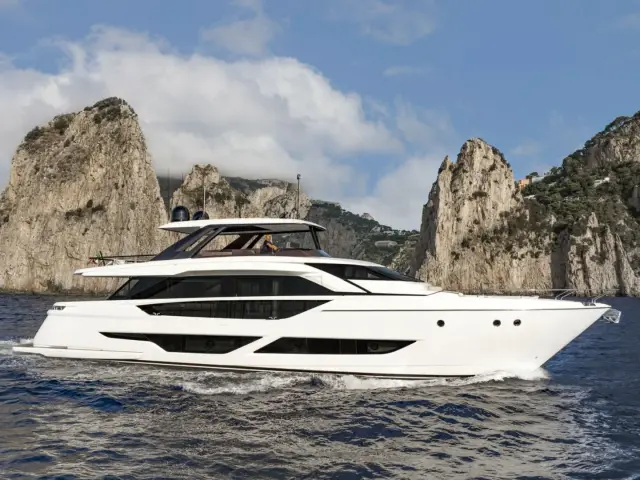 VITTORIA | Ferretti 860 — 5 / 25