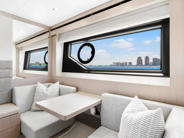 DONE DEAL | Sunseeker Manhattan 68 — 41 / 54