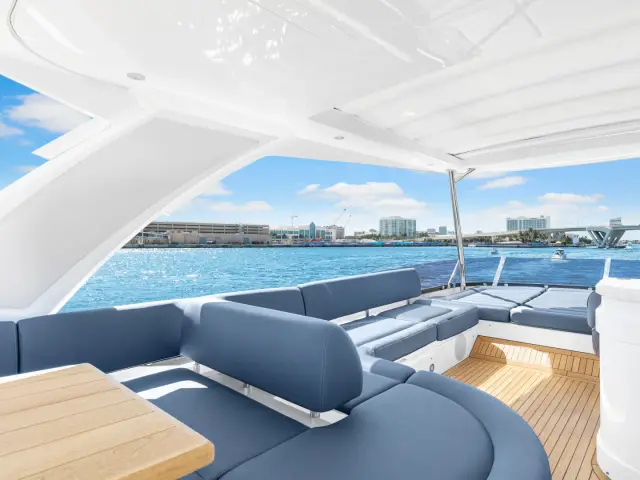 DONE DEAL | Sunseeker Manhattan 68 — 46 / 54