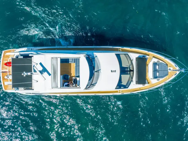 DONE DEAL | Sunseeker Manhattan 68 — 4 / 54