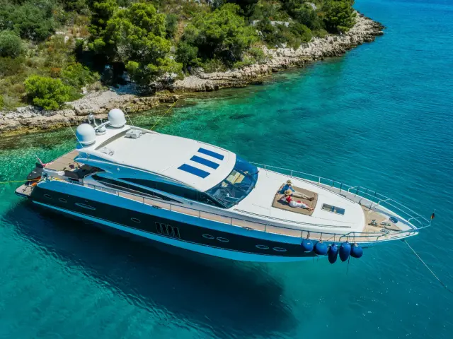 GITANA II | Princess V78  — 14 / 30