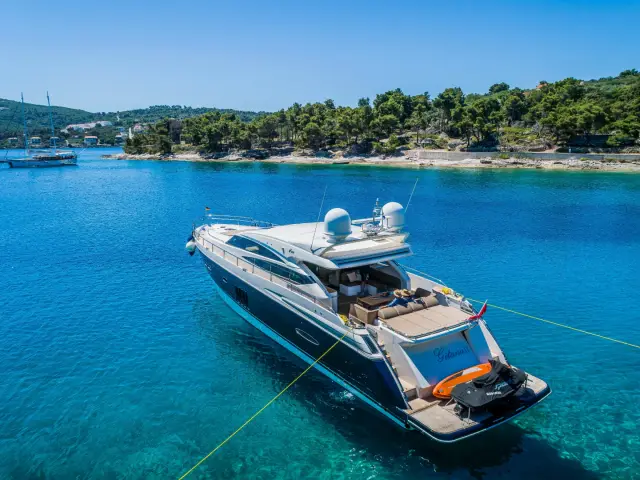 GITANA II | Princess V78  — 13 / 30